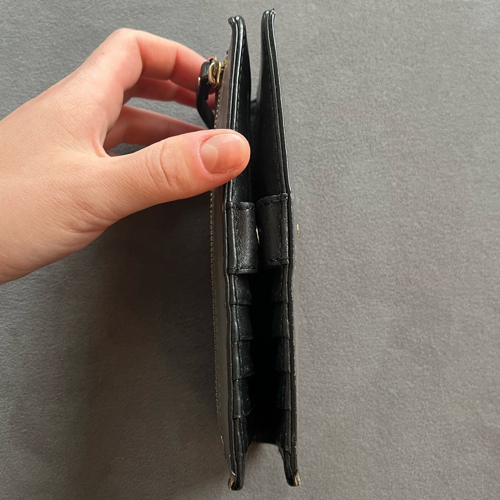 Kate Spade Wallet - Picture 2 of 6